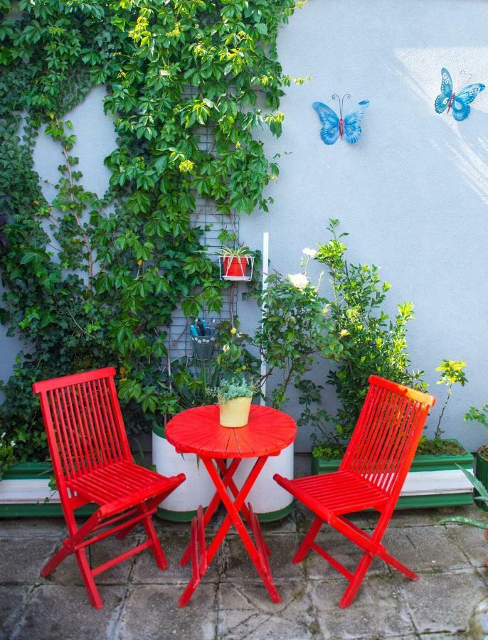 Yellow Lily Mostar Apartman Bagian luar foto